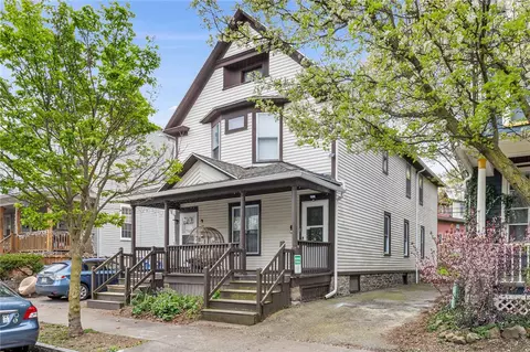 93 Asbury St, Rochester, NY 14620