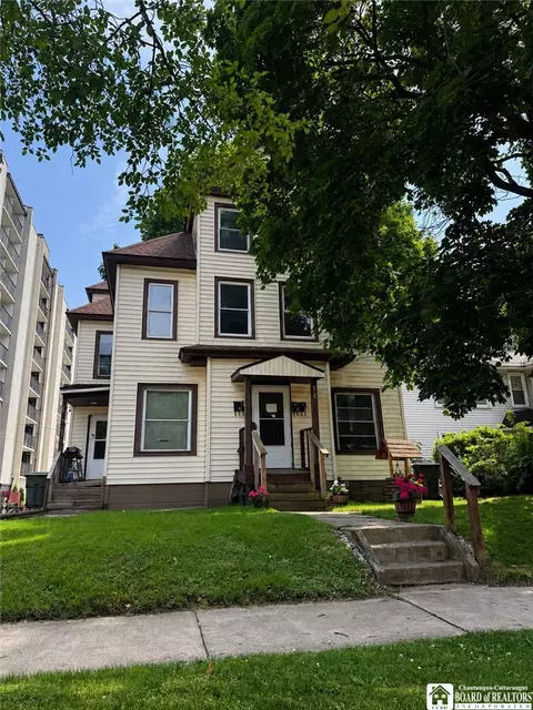 414 Jefferson St, Jamestown, NY 14701