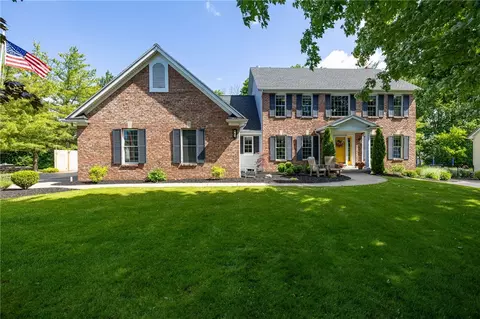 45 Olde Prestwick, Perinton, NY 14526