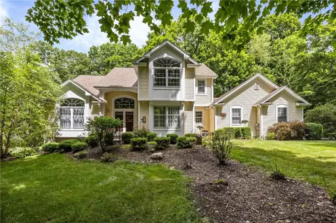 41 Hawks, Mendon, NY 14472
