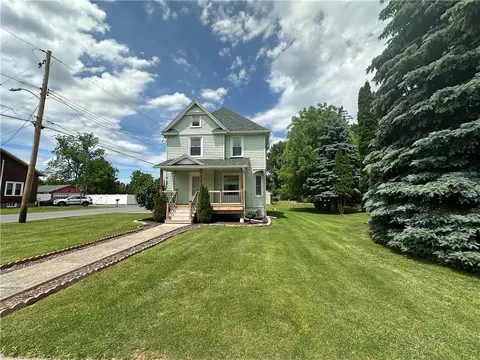 349 Clark St, Auburn, NY 13021