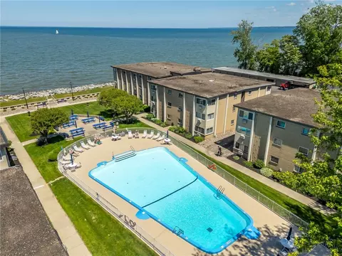 304 Westage At The Harbour, Irondequoit, NY 14617