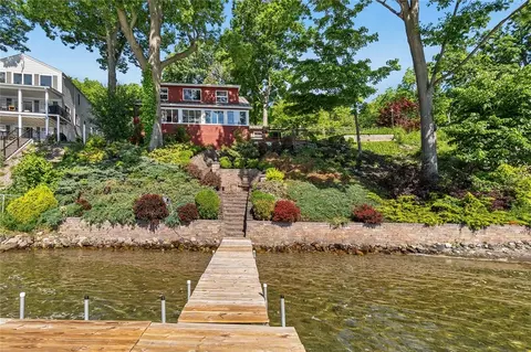 2571 W Lake Rd, Jerusalem, NY 14527