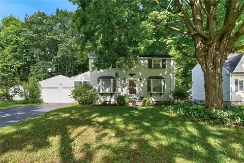 79 Lettington Ave, Gates, NY 14624