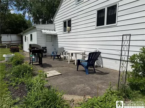 Exterior - 350 Queen St, Olean, NY 14760 photo 4 of 4