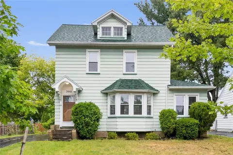 390 Tarrington Rd, Irondequoit, NY 14609