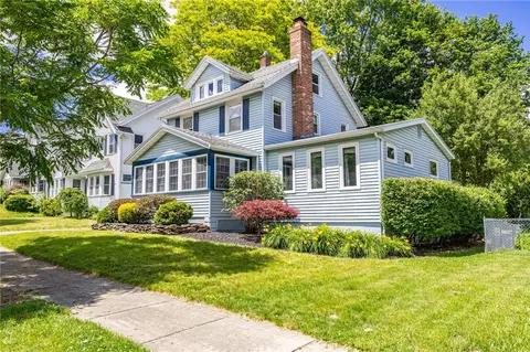 370 Laurelton Rd, Irondequoit, NY 14609