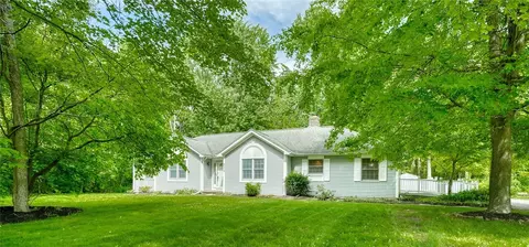 6578 Lakeside Rd, Ontario, NY 14519