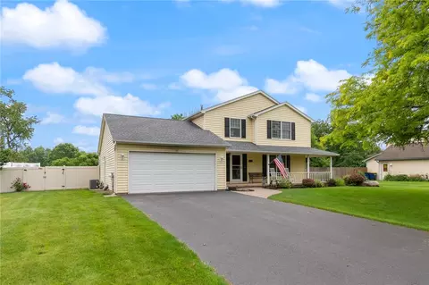 2119 Stonehedge Dr, Ontario, NY 14519