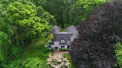 Exterior - 575 Thomas Ave, Irondequoit, NY 14617 photo 10 of 10