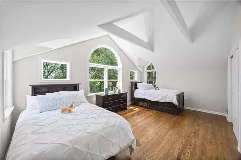 Bedroom - 575 Thomas Ave, Irondequoit, NY 14617 photo 6 of 8