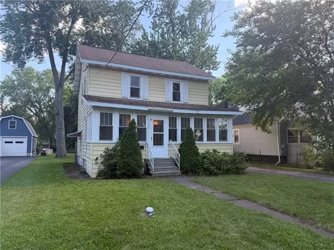 110 Campbell Rd, Salina, NY 13211