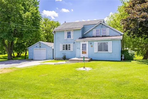8733 State Route 5 And 20, West Bloomfield, NY 14469
