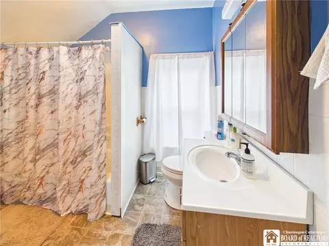 Bath - 305 Brookview Ave, Olean, NY 14760 photo 1 of 2