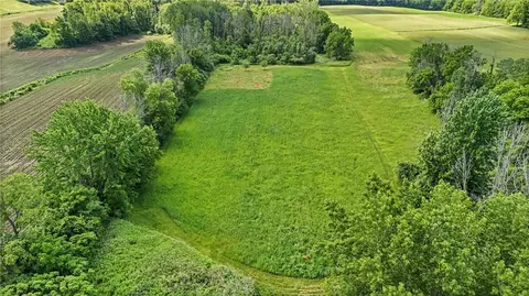 4880 Skinner Rd, Marion, NY 14505
