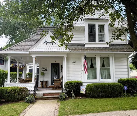 9 Shethar St, Urbana, NY 14840