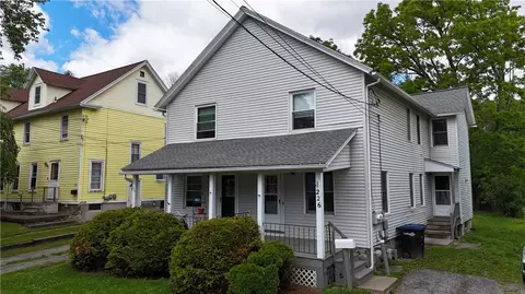 228 Davidson Ave #226, Canandaigua, NY 14424