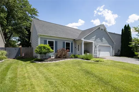 181 Pebbleview Dr, Greece, NY 14612