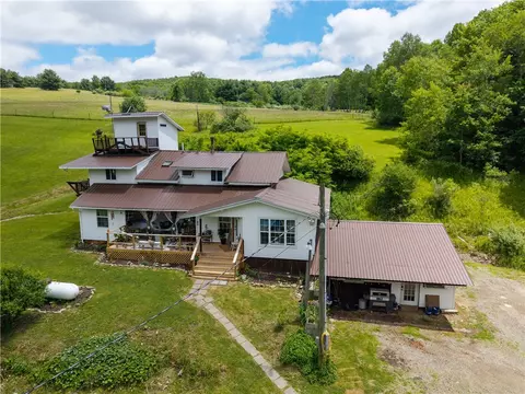 6284 Honey Run Rd, Hornellsville, NY 14843