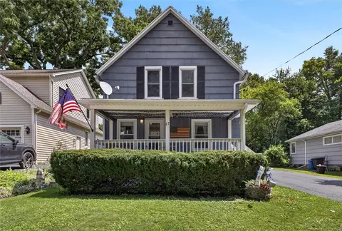 27 Hulburt Ave, Perinton, NY 14450