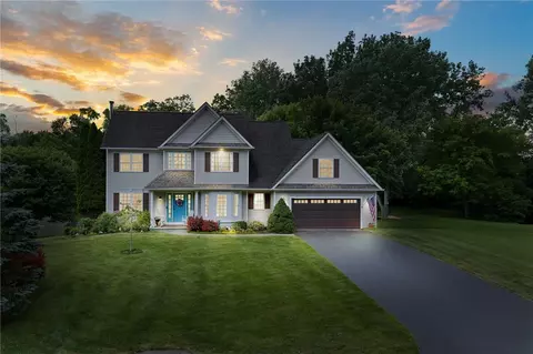 3 Brimfield Cir, Perinton, NY 14450