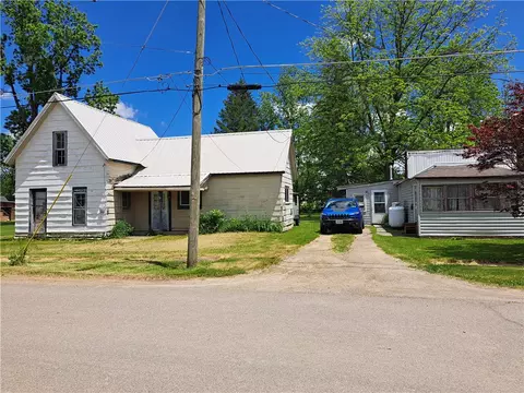 16-18 River St, Burns, NY 14822