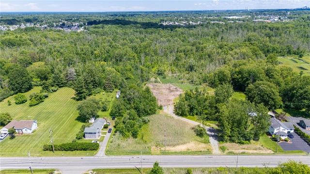 1652 Manitou Rd, Greece, NY 14626