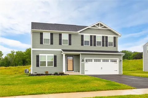 3371 Verbena Ln, Walworth, NY 14568