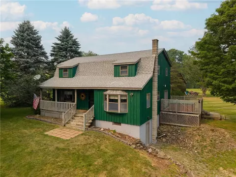 11498 Mendoleine Rd, Dansville, NY 14437
