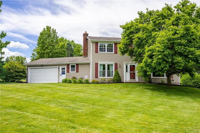 25 Dahlia Dr, Perinton, NY 14450
