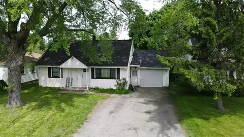 524 Howard Rd, Gates, NY 14624
