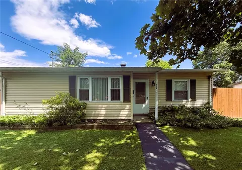 106 Van Orden St, Horseheads, NY 14845