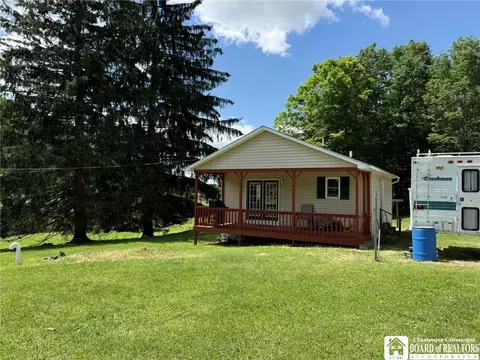 1605 Lillibridge Rd, Portville, NY 14770