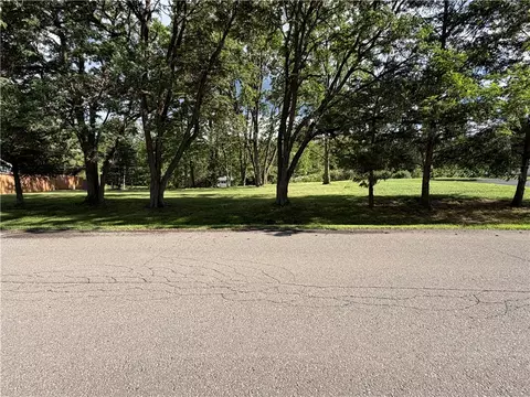 Lancelot, Horseheads, NY 14903