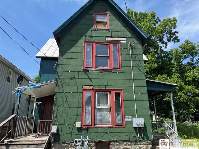 809 Cherry St, Jamestown, NY 14701