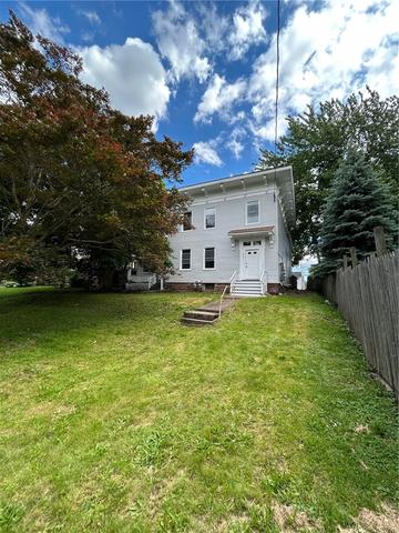 114 W Park St, Albion, NY 14411
