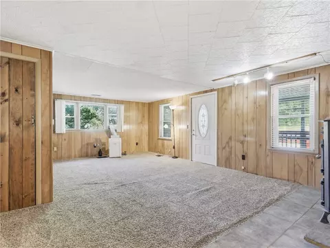 Living - 1024 Davis Rd, Corning, NY 14830 photo 3 of 6