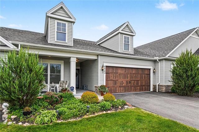 4049 St James Pkwy, Canandaigua, NY 14424