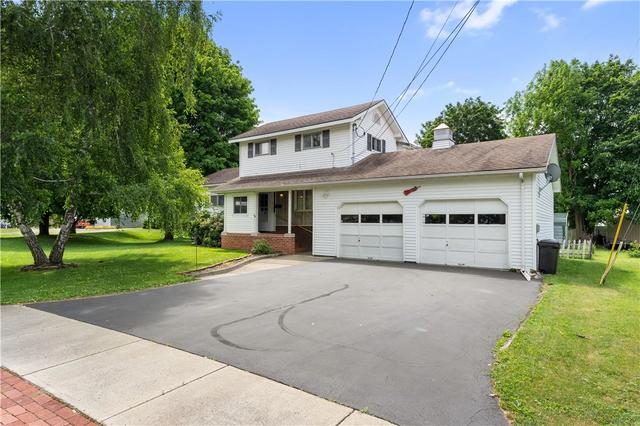 29 Mays Ave, Hornell, NY 14843