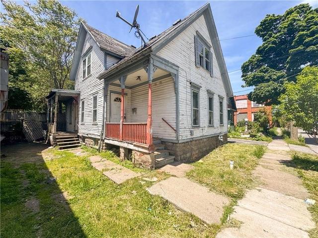 15 Centennial St, Rochester, NY 14611