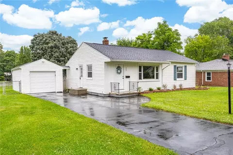 976 Denise Rd, Greece, NY 14616