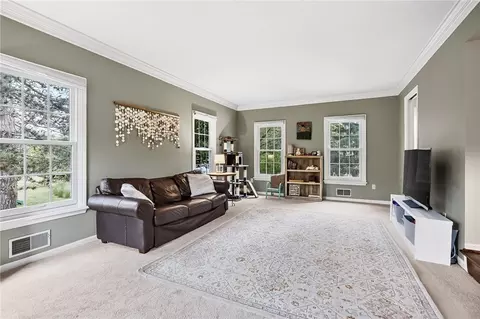 4 Park View Dr, Pittsford, NY 14534 photo 16