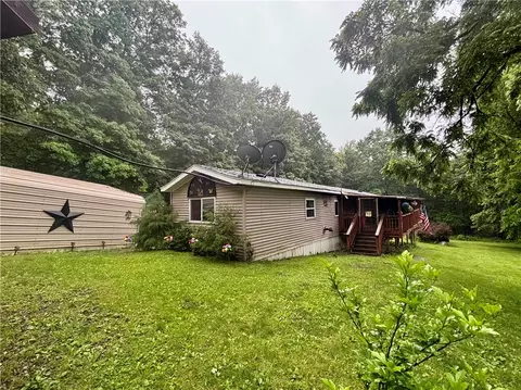 5820 Sheppard Rd, Sparta, NY 14545
