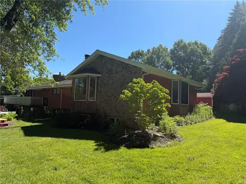 Exterior - 10 Pine Tree Cir, Rush, NY 14543 photo 4 of 13