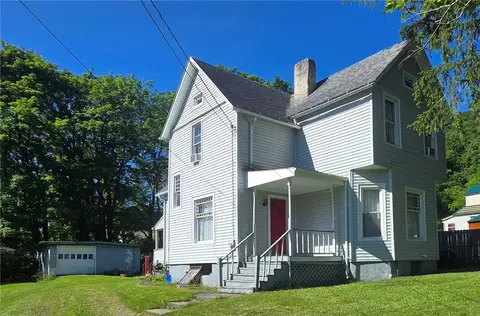 271 W 12th St, Elmira, NY 14903