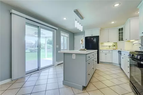 316 Webster Rd, Webster, NY 14580 photo 8