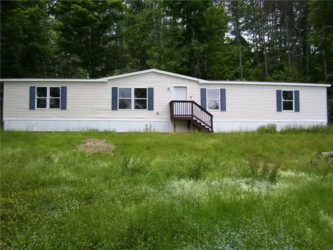 755 Case Rd, Bainbridge, NY 13733