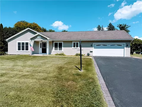 598 Paul Rd, Chili, NY 14624