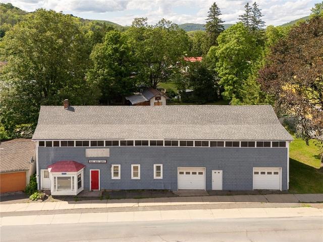 5572 Washington St, Prattsville, NY 12468