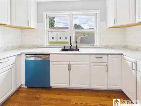 Kitchen - 42 Elm St, Eldred, PA 16731 photo 1 of 4
